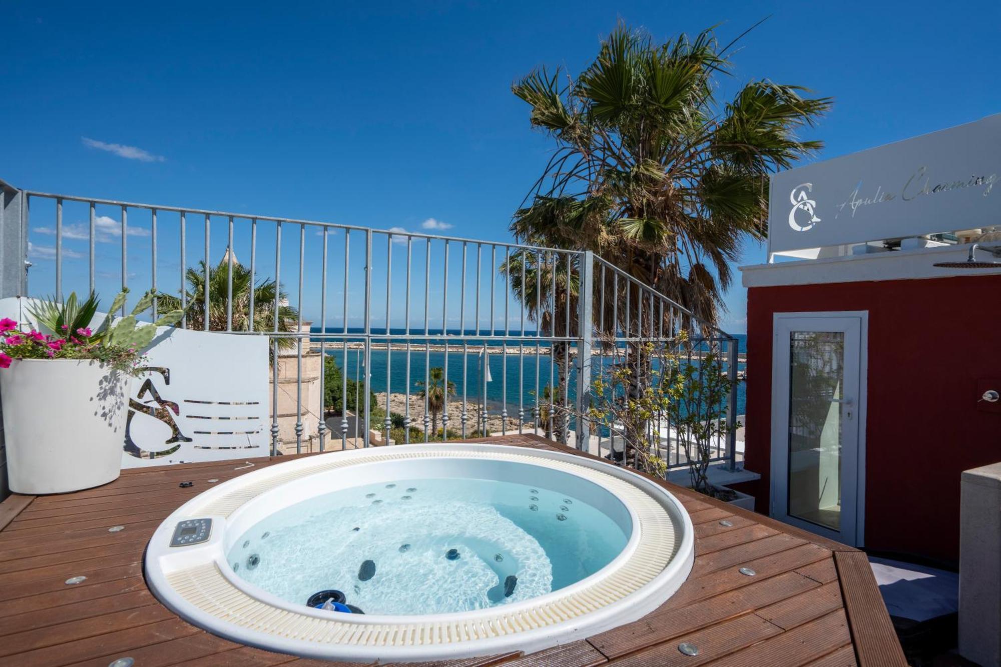 Apulia Charming Suites - Casa Rossa Suite Perla E Suite Corallo Savelletri Екстер'єр фото